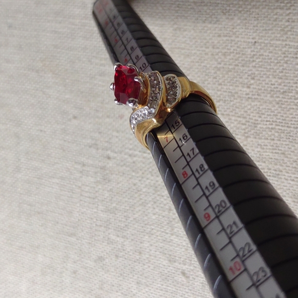 18k GE Vintage Cocktail Ring - Picture 2 of 3